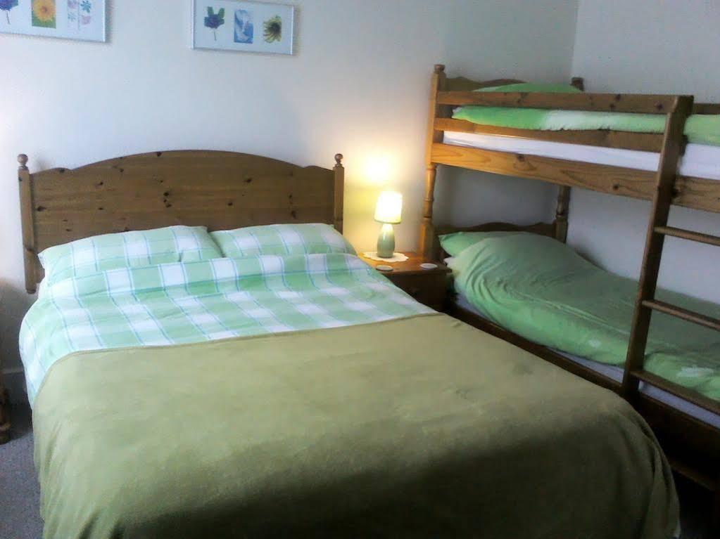 Lea Hurst B & B Bournemouth Eksteriør billede