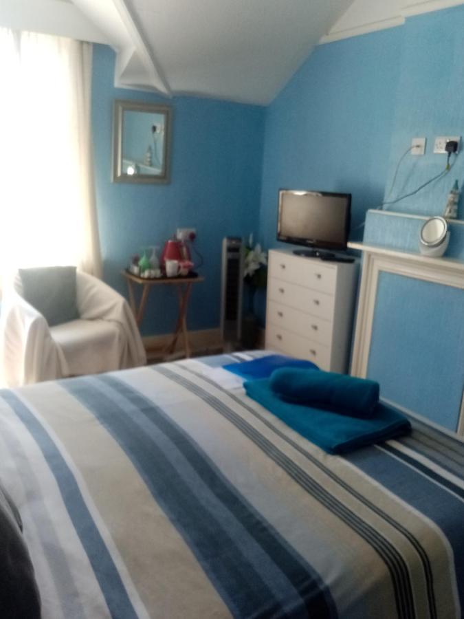 Lea Hurst B & B Bournemouth Eksteriør billede