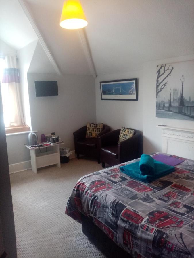 Lea Hurst B & B Bournemouth Eksteriør billede