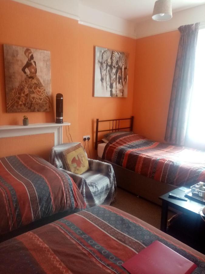 Lea Hurst B & B Bournemouth Eksteriør billede