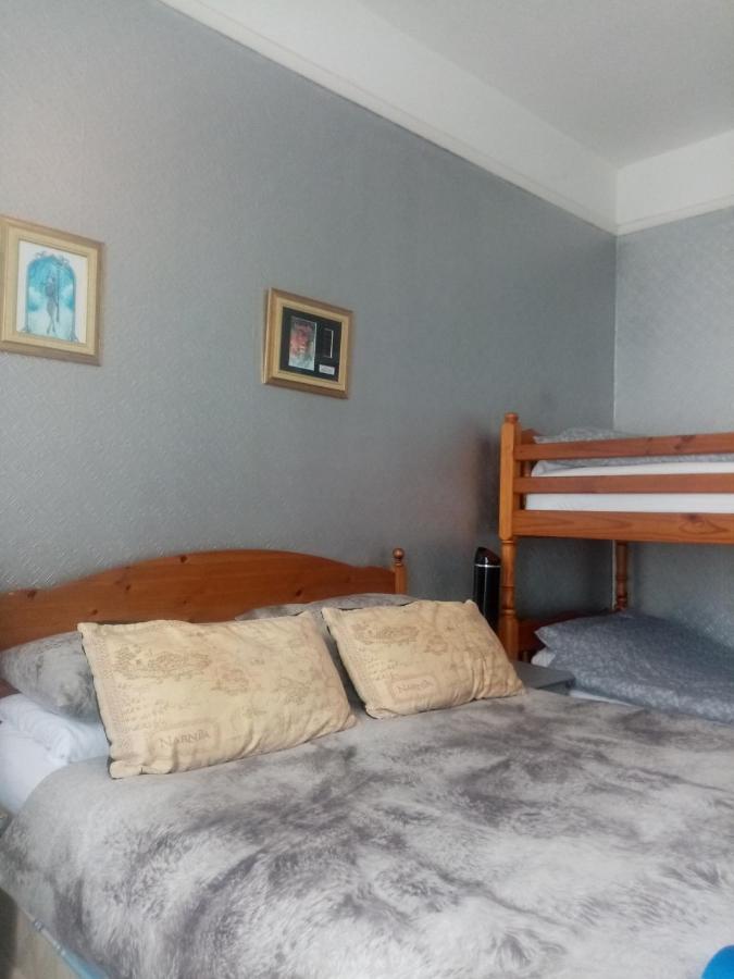 Lea Hurst B & B Bournemouth Eksteriør billede