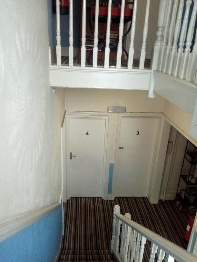 Lea Hurst B & B Bournemouth Eksteriør billede
