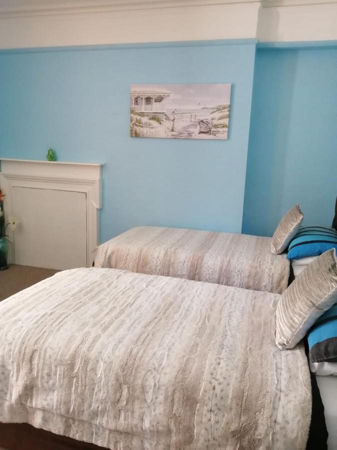 Lea Hurst B & B Bournemouth Eksteriør billede