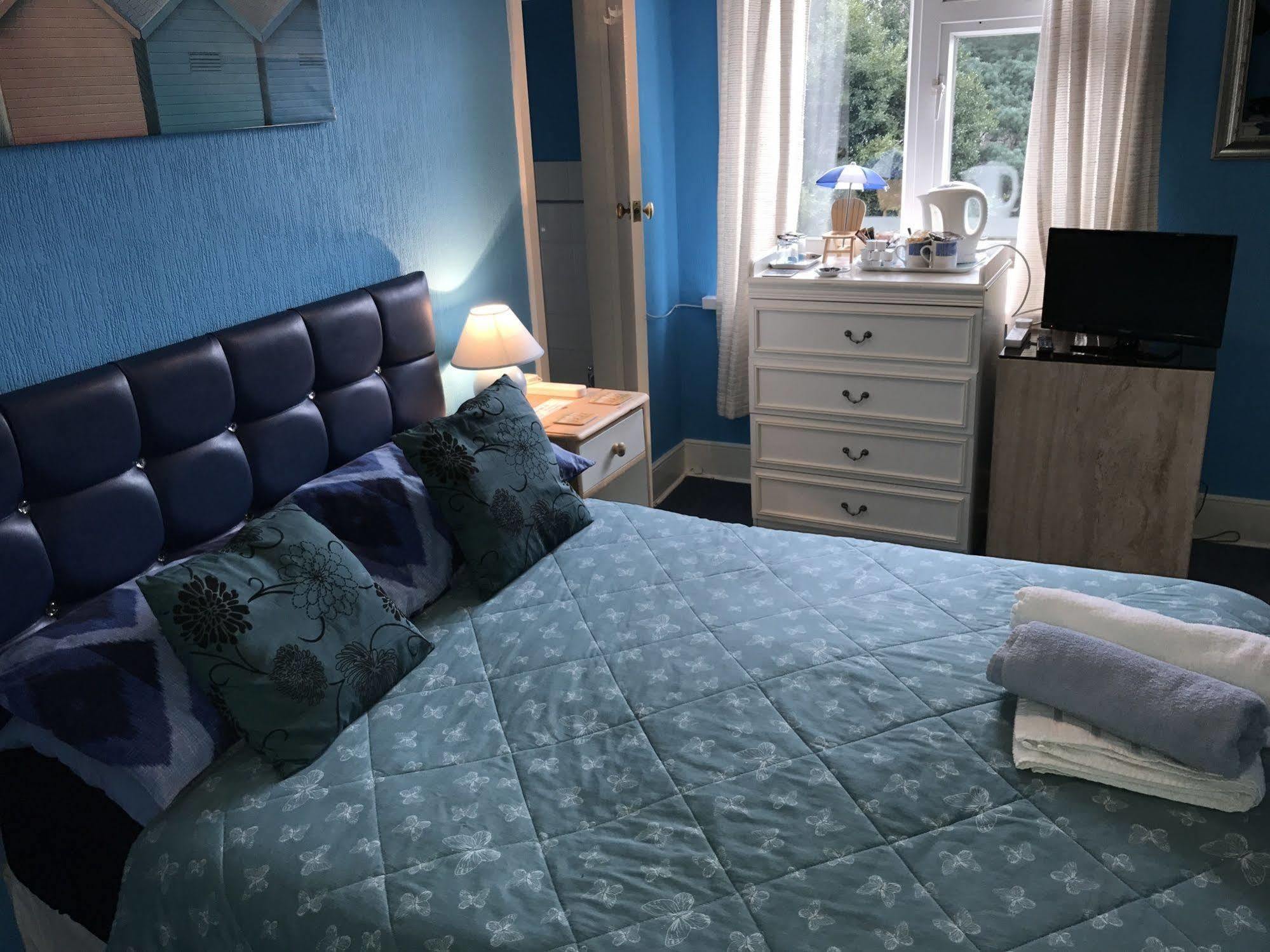 Lea Hurst B & B Bournemouth Eksteriør billede